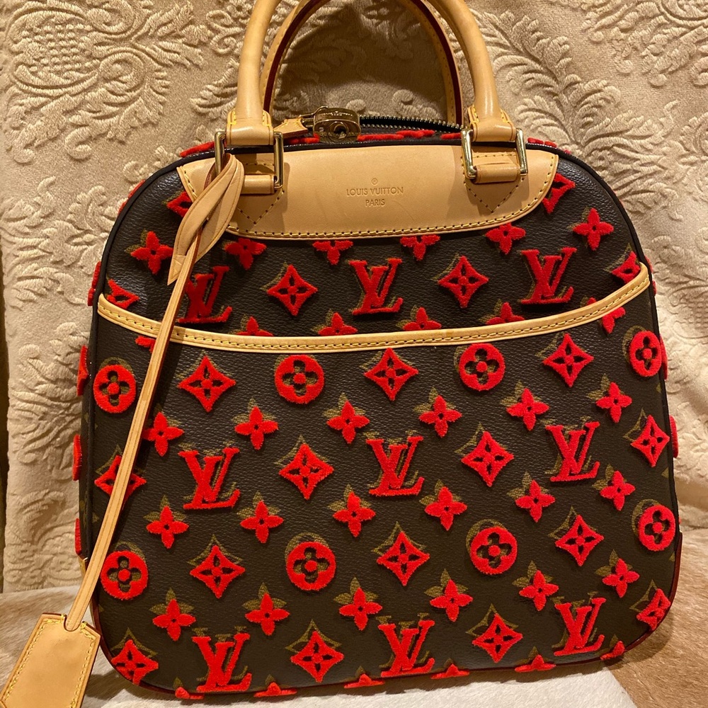 Handbag
